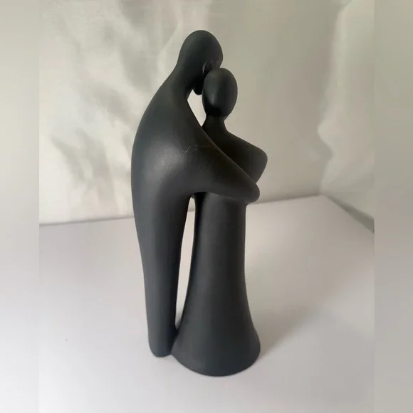 Royal Doulton Matte Black Basalt Figurine ~ Family H.N 2721 ~ 1977 - Picture 2 of 5